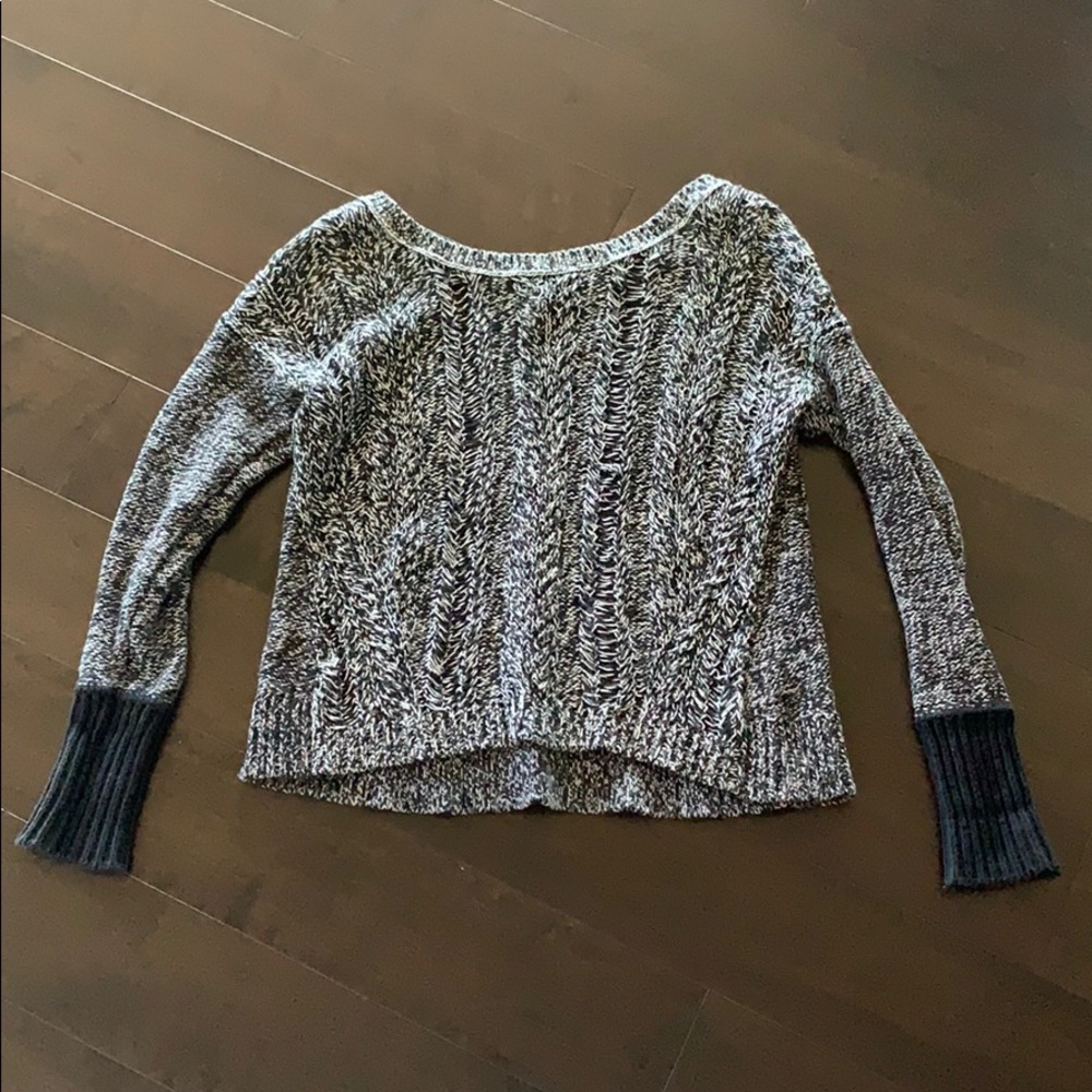 Black cropped sweater